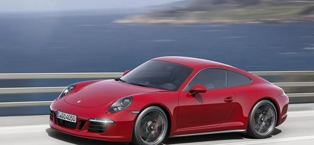 Porsche 911 Carrera GTS e Carrera 4 GTS: foto, video e dati tecnici ufficiali