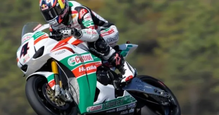 WSBK: giro perfetto per Jonathan Rea a Portimao. Checa e Laverty in prima fila