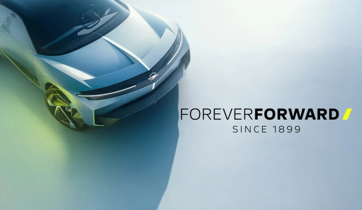 Opel festeggia 125 anni con l'evento 