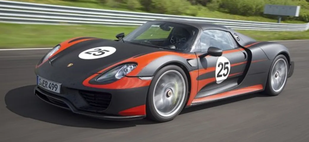 Porsche 918 Spyder e 911 50th Anniversary a Pebble Beach