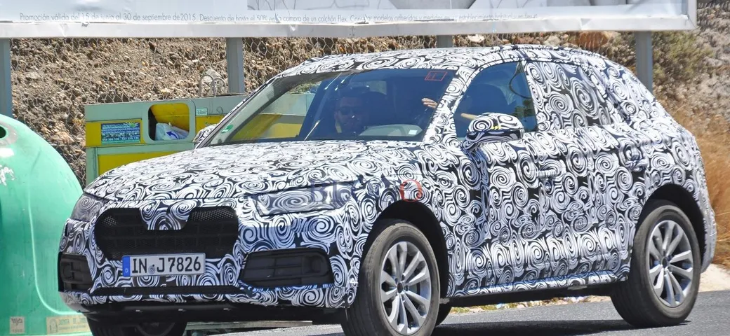 Le foto spia della nuova Audi Q5