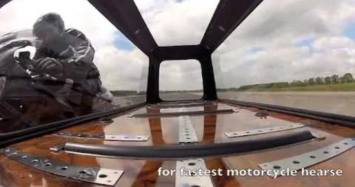 World Record Fastest Motorcycle Hearse - Suzuki Hayabusa sidecar hearse - Guinness