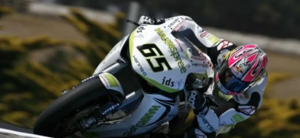 WSBK: Rea primo sul bagnato, conferma Haslam, sorpresa Vermeulen