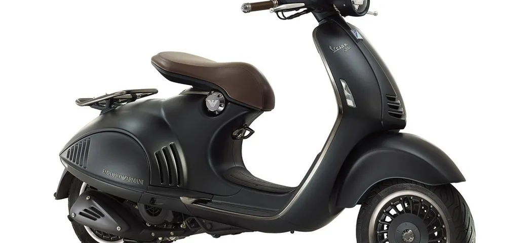 Piaggio: Vespa 946 Emporio Armani