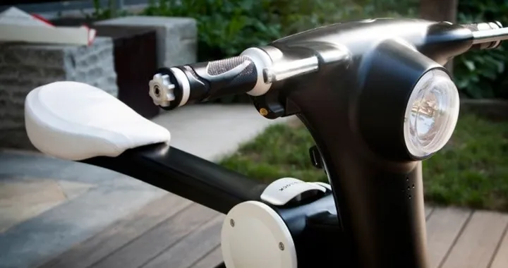 XOR Motors presenta lo scooter pieghevole E.T.