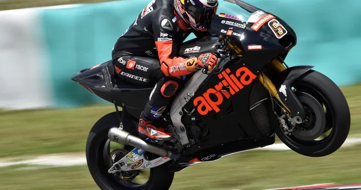 Test MotoGP: inizio in salita per l'Aprilia