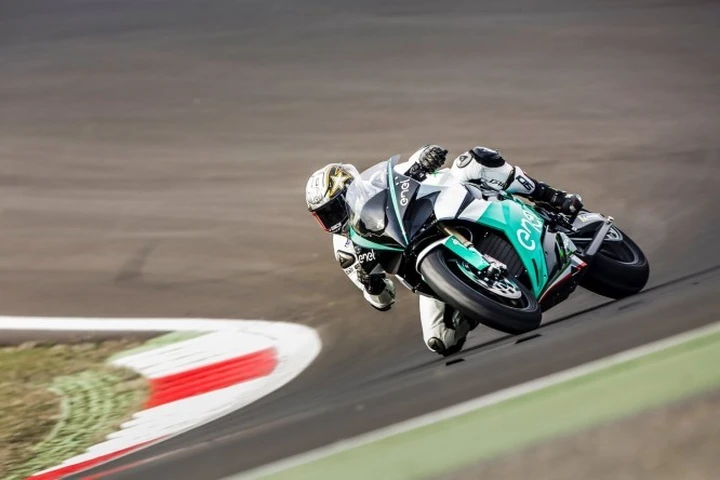 Colin Edwards e Sebastian Porto proveranno la MotoE