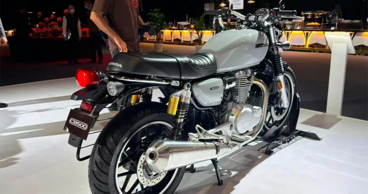 Honda CB500, prezzo da 2.500 euro: 28 CV e look retrò