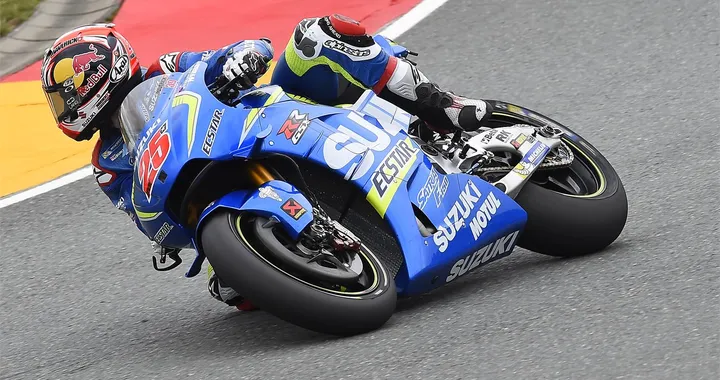 MotoGP Germania 2016: FP2 a Vinales su Iannone e Marquez, Rossi 14° [Foto]