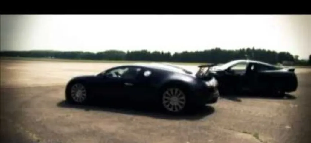 Video: Evo e la gara d'accelerazione fra Bugatti Veyron e Nissan GT-R