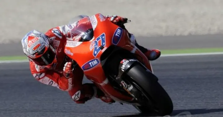 Casey Stoner : "Non dimenticherò mai questi anni in Ducati". Honda HRC con tre ufficiali nel 2011