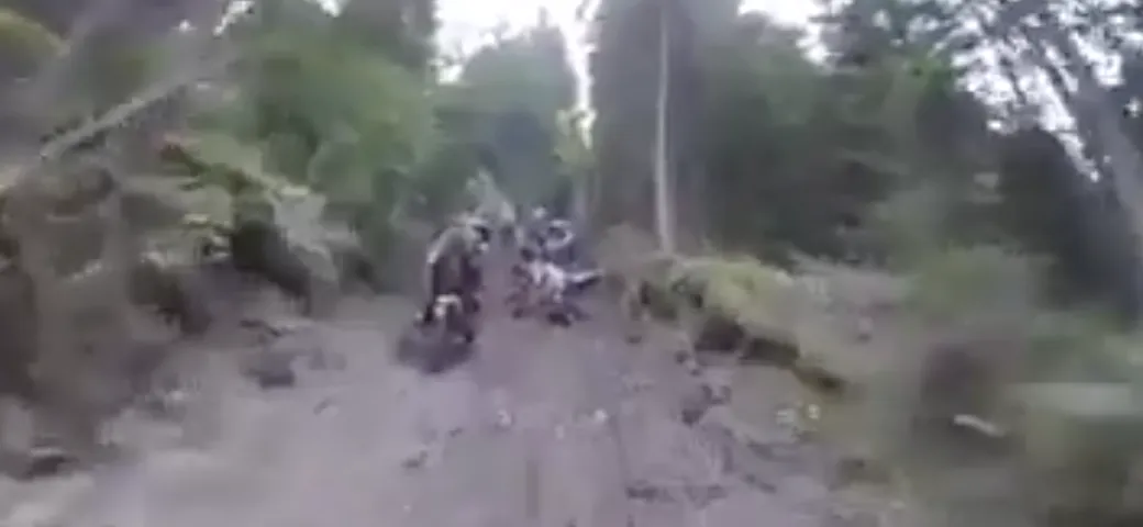 Enduro: l'impavido endurista non ha paura del fango [Video]
