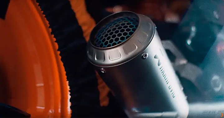 KTM, ecco il rombo della nuova 1290 Superduke R [Video]