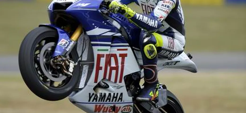 MotoGP Le Mans, Valentino Rossi entra nella storia: 90esima vittoria e primo in campionato