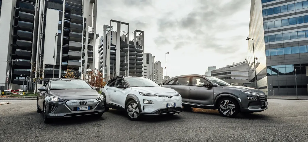 Hyundai Future Mobility: primo contatto con il restyling di Ioniq