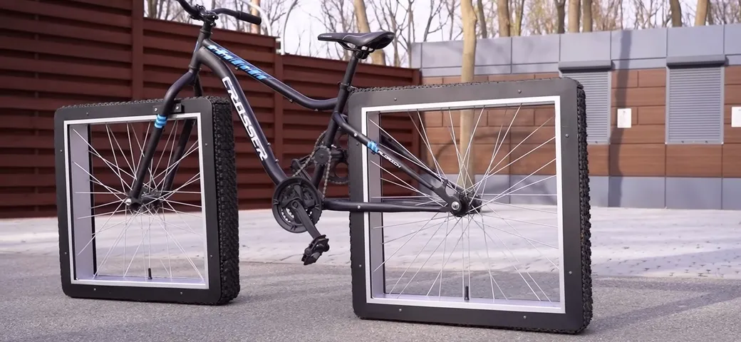 Uno youtuber costruisce una bici con ruote quadrate funzionante [VIDEO]