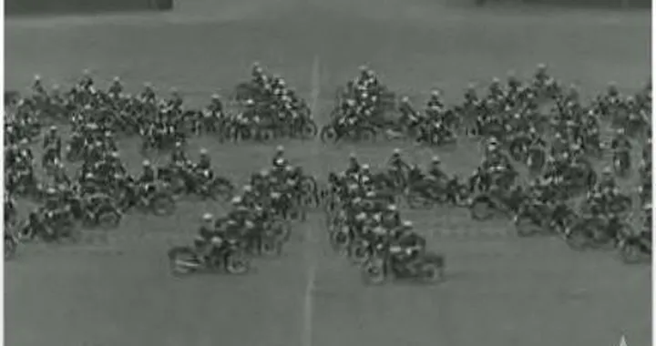 Amarcord: Polizia di Roma, esibizione degli anni '50