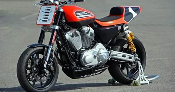Harley XR 1200 Trophy: monomarca a stelle e strisce