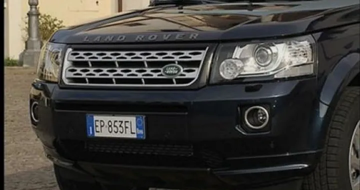 Land Rover Freelander 2013 in video