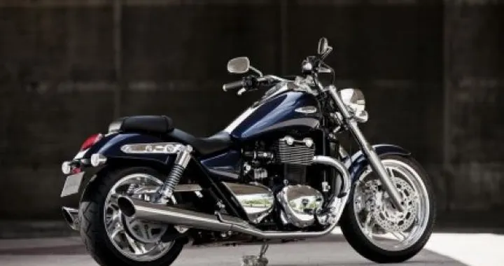 Ancora immagini della Triumph Thunderbird 1600 2009