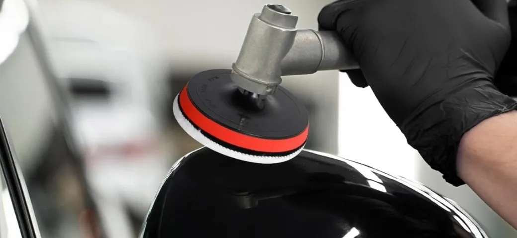 Kit di lucidatura AiQInu a meno di 7 euro: praticità e risparmio per ogni superficie