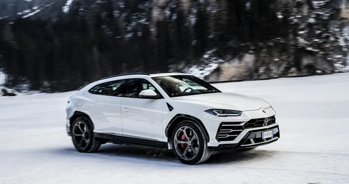 Lamborghini Urus: la video prova su strada e neve