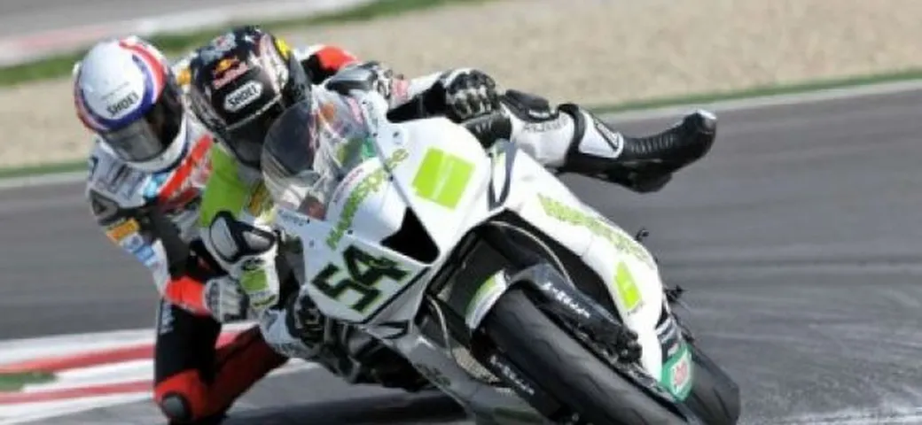 Supersport: Sofuoglu su tutti nelle prove libere a Magny-Cours