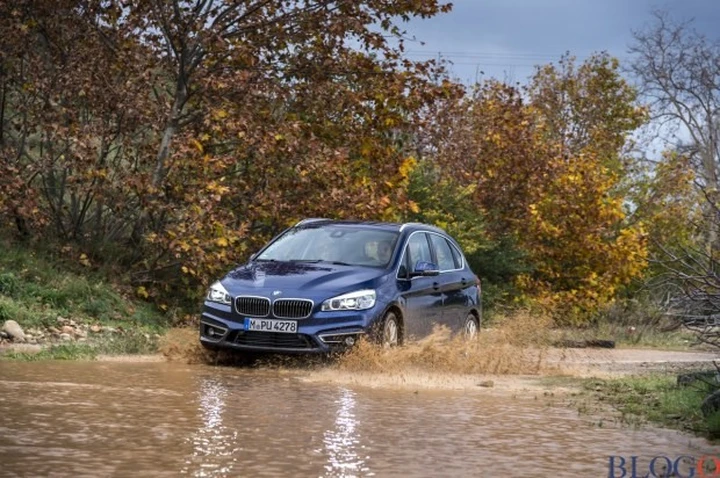 BMW Serie 2 Active Tourer xDrive: primo contatto su strada e in offroad