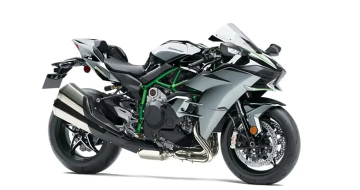 Nuova Kawasaki Ninja H2 2027: la superbike perde 31 CV ma resta in produzione