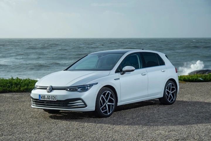 Volkswagen Golf 8: ecco le ultime novità