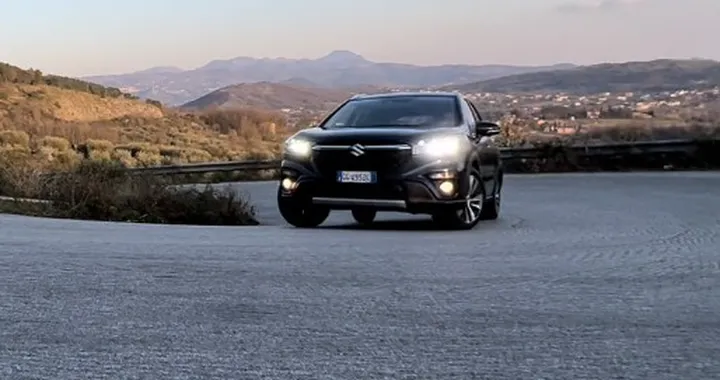 Suzuki S-Cross 1.4 Hybrid: la prova su strada