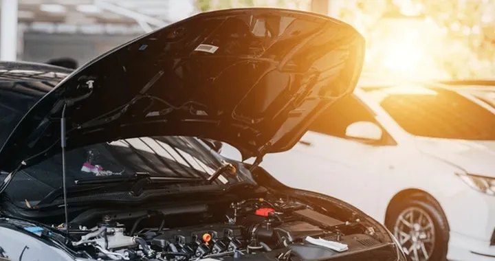 Ricambi auto alle stelle, perché un cofano può costare come un B-SUV