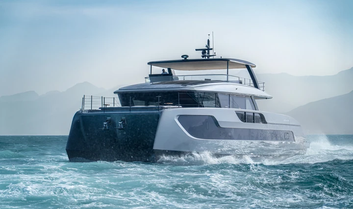 Carlos Alcaraz sceglie un super catamarano Sunreef Ultima 88: il suo nuovo yacht