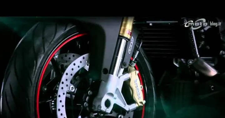 Video Aprilia Caponord 1200 2013 - Salone EICMA di Milano