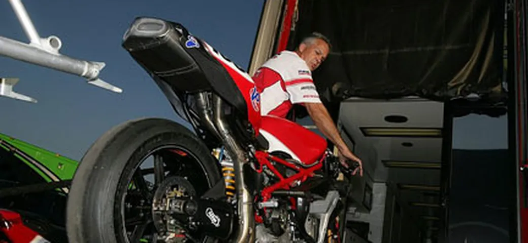 SBK: Ducati lascia la AMA