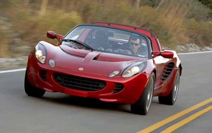 Lotus è in vendita?
