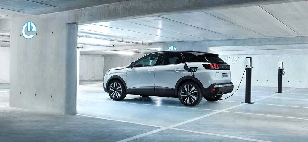 Peugeot 3008 Plug-In Hybrid: il SUV Ibrido con 87 km di autonomia elettrica, ordini aperti