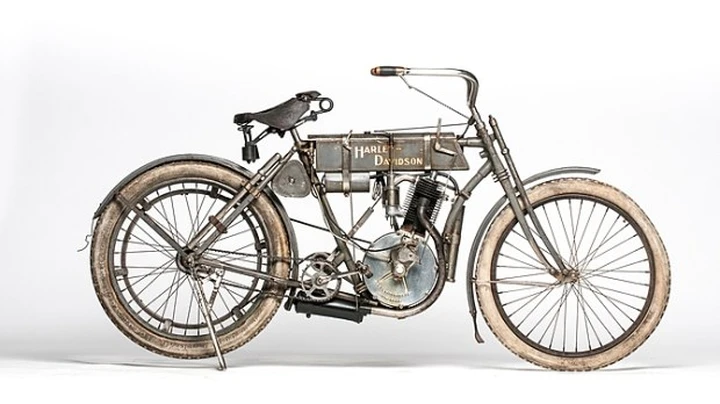 All’asta di Las Vegas anche una Harley-Davidson del 1907 da un milione di dollari e oltre 200 moto d’epoca made in USA
