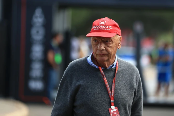 Niki Lauda finisce di nuovo in ospedale: le sue condizioni