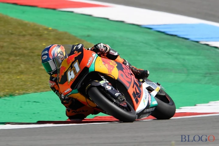 Moto2 Assen: Binder la lepre del venerdì