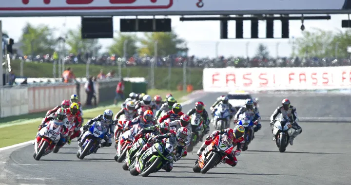 SBK: Quel pasticciaccio brutto chiamato regolamento 2017