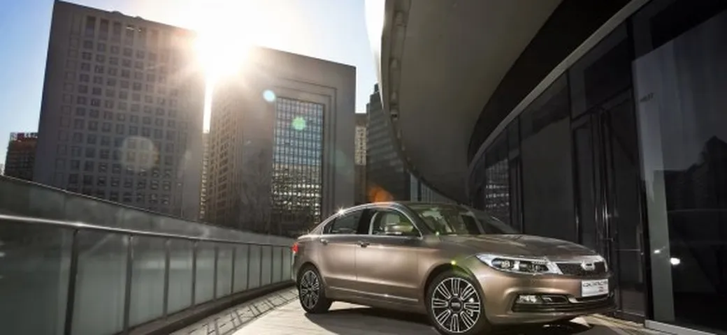 Qoros 3 berlina scelta come auto cinese più bella
