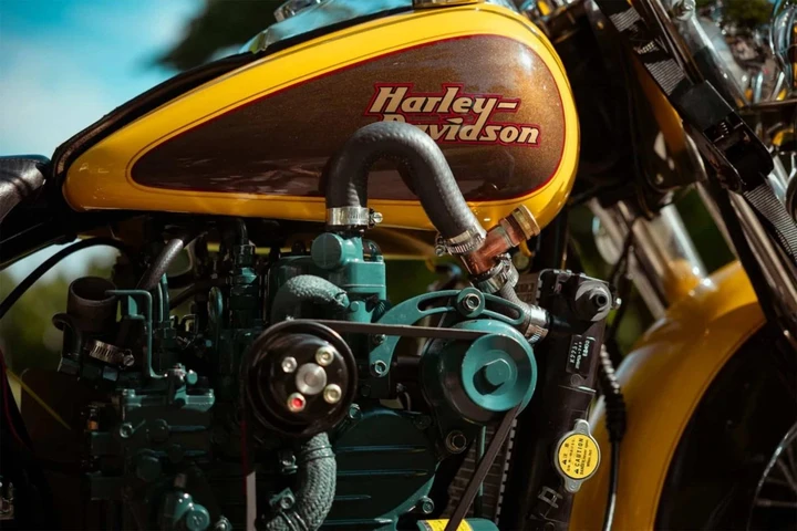 La Harley-Davidson col motore da trattore: la sfida canadese al mito dell’elettrico