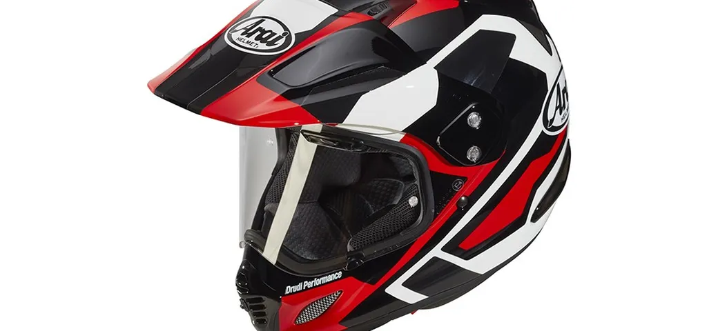 Arai Tour-X 4: il 3 in 1 che non stanca mai
