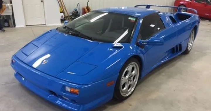 La Lamborghini Diablo di Donald Trump all'asta per oltre 400 mila euro