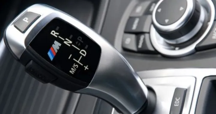 Bmw: il cambio doppia frizione DCT potrebbe avere vita breve