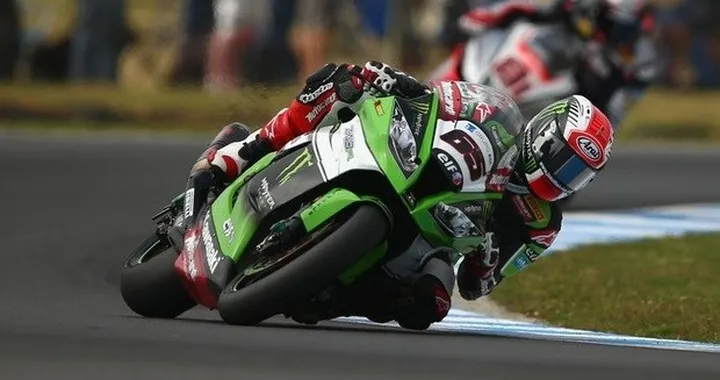 Sbk Phillip Island, a Rea (Kawasaki) la Superpole con bandiera rossa. Bayliss ok, ma il “gioco” vale la candela?