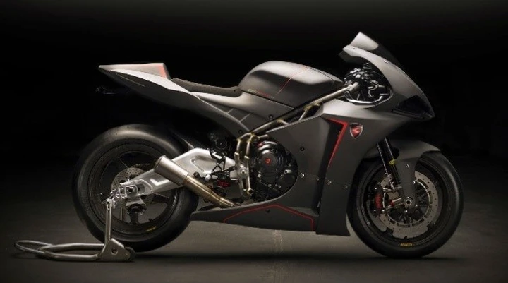 Spirit Motorcycles GP-Sport e GP-Street: 3 cilindri 750 da 180 cv