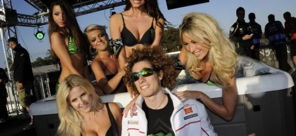 MotoGP: Paddock Girls e Umbrella Girls di Le Mans