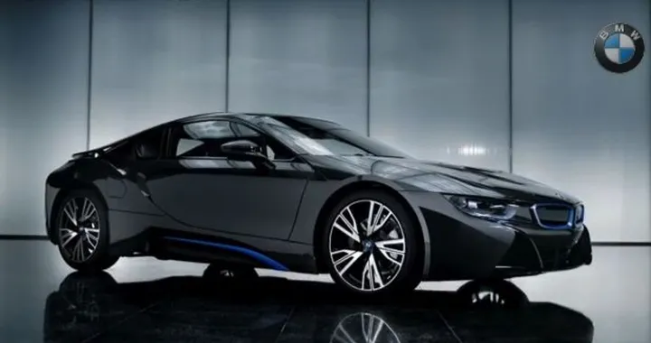 BMW i8: nuovo filmato dell'ibrida sportiva